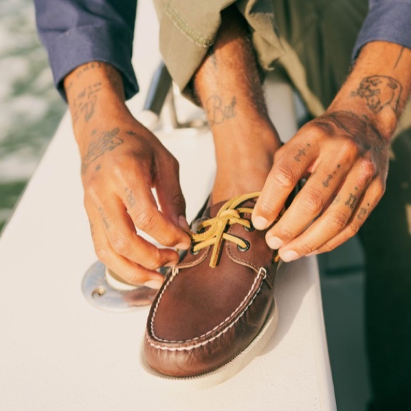 Classic Brown Men’s Original Boat Shoe size 10 - Picture 4 of 4